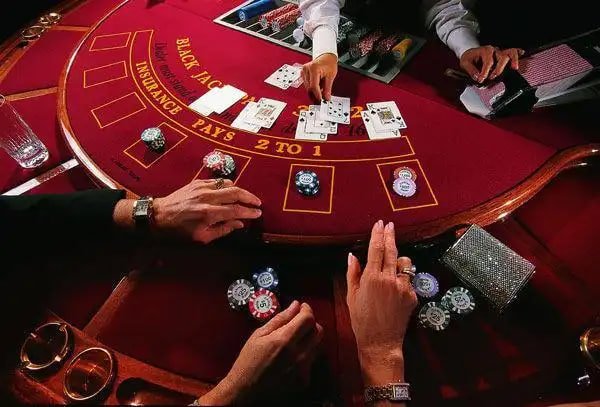 Jadwal turnamen harian dan mingguan di bonanza333, memuat game slot seperti Mahjong Ways dan Fortune Tiger.